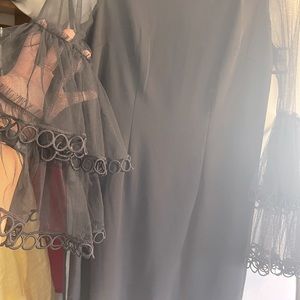 Perfect black dress for fall weddings!